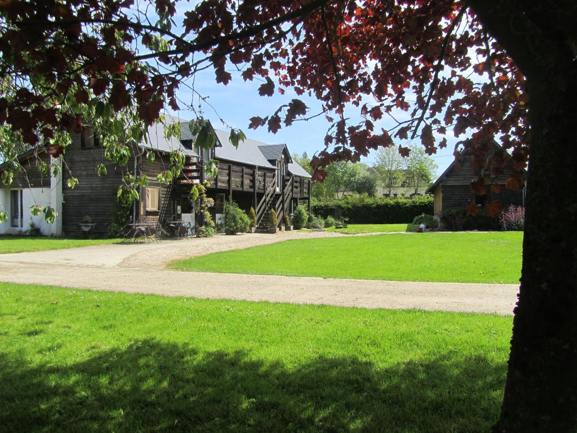Ferme De La Cacheterie, Bed & Breakfast Fleury-la-Foret Exterior photo